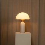 Alabaster Peono Table Lamp — image 12