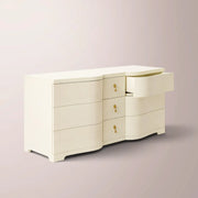Moniva Dresser
