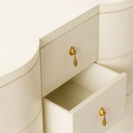 Moniva Dresser