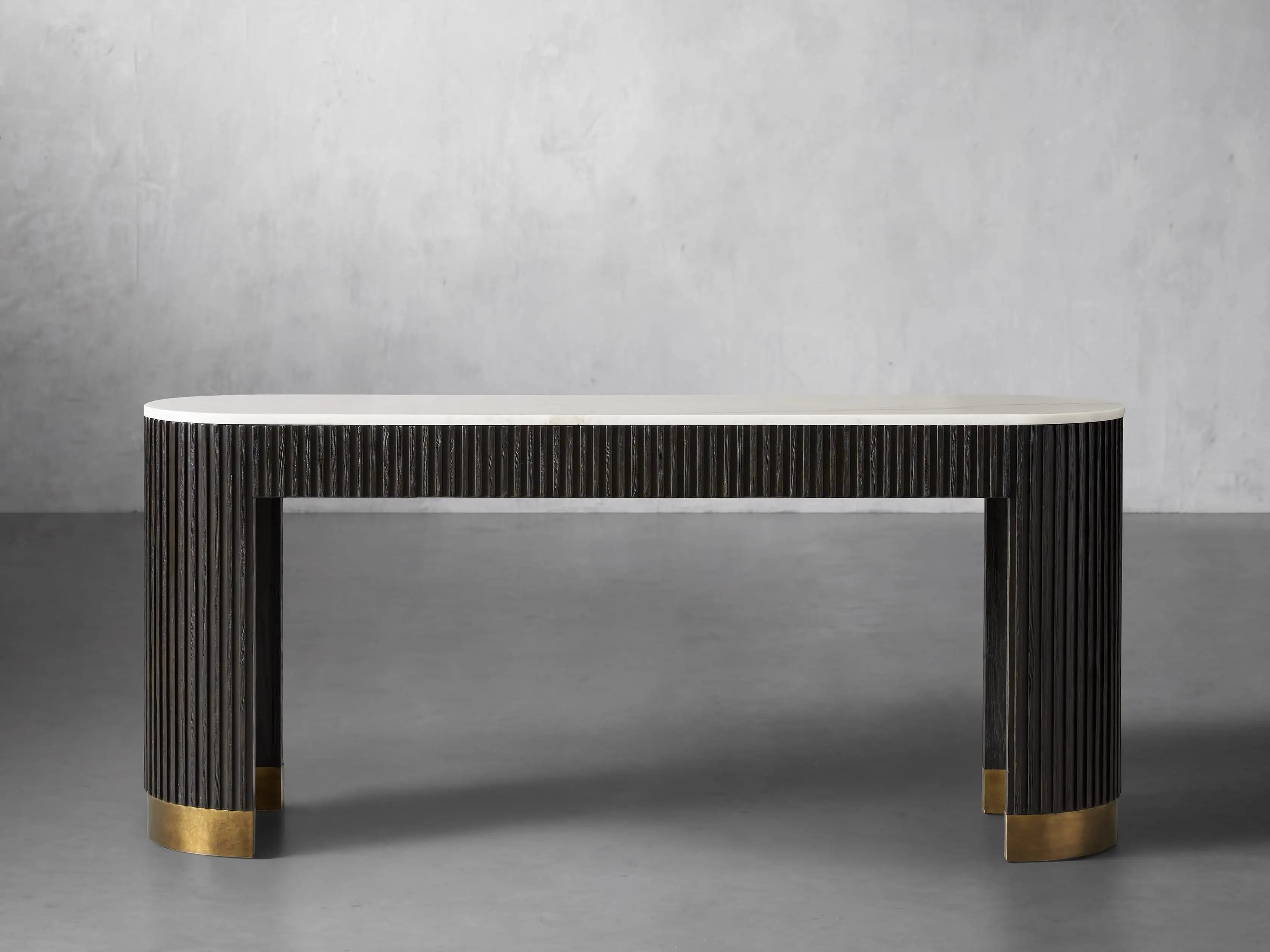 Finnegan Console Table 63“W 73”W