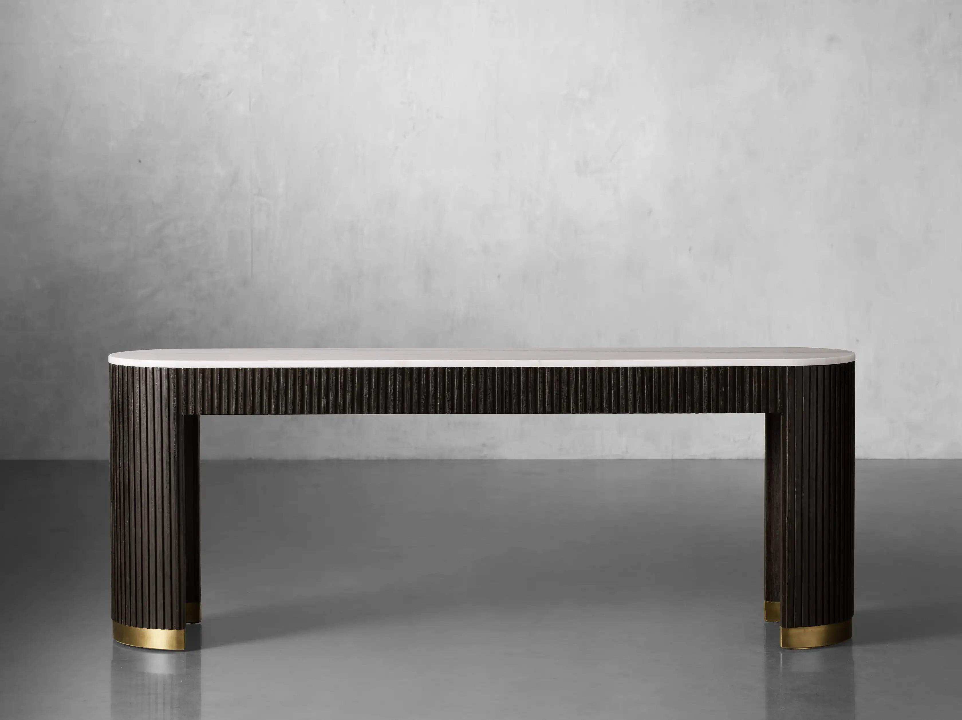 Finnegan Console Table 63“W 73”W