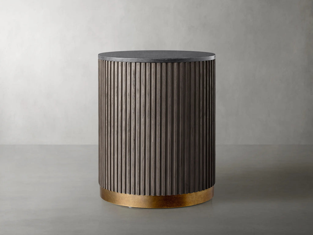 Finnegan End Table 18”D