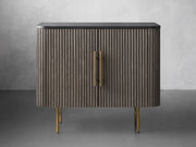 Finnegan Hall Chest 36“W
