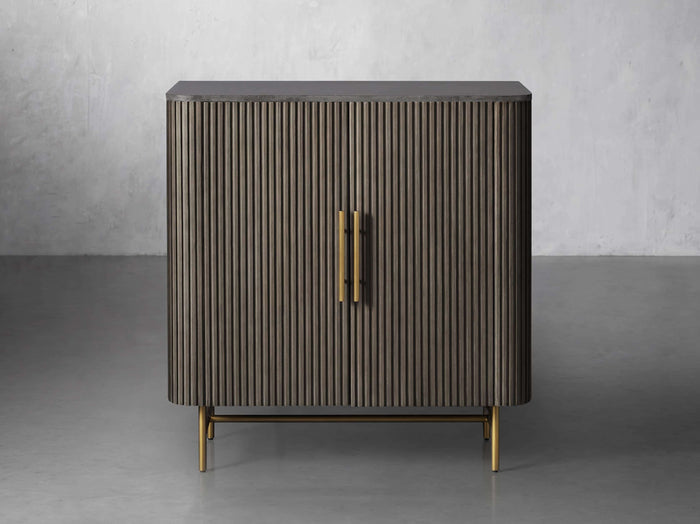 Finnegan Bar Cabinet 40“W