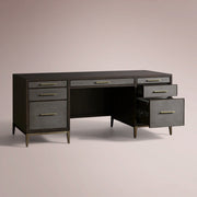 Avindra Executive Desk — SPARROW