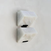 Minimalist Alabaster Facade Wall Lamp — image 18