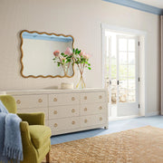 Dravena Dresser