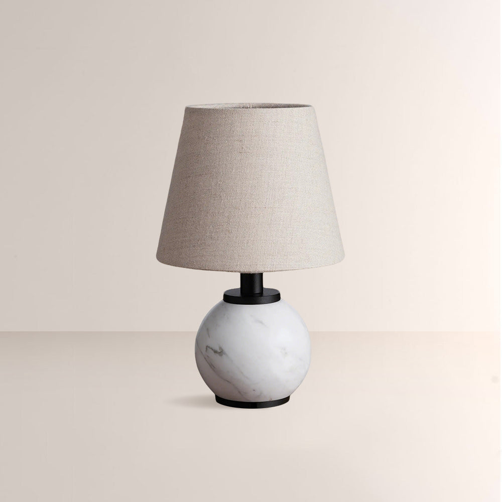 Celira Outdoor Rechargeable Lamp