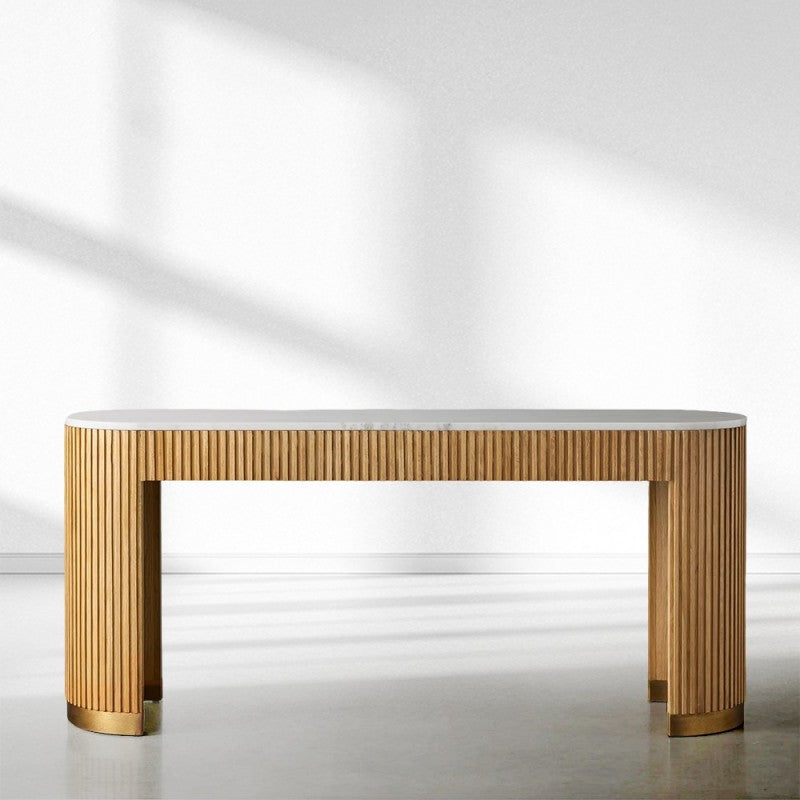 Finnegan Console Table 63“W 73”W