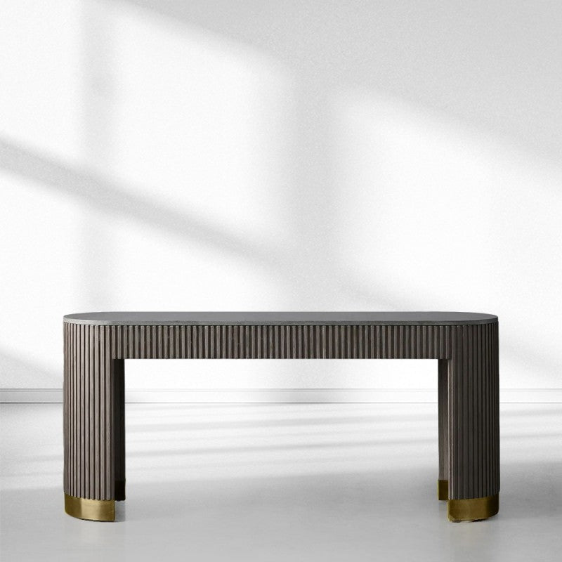 Finnegan Console Table 63“W 73”W