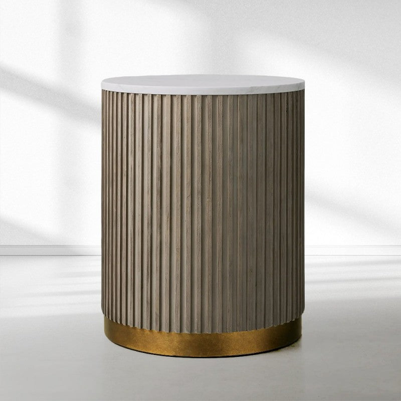 Finnegan End Table 18”D