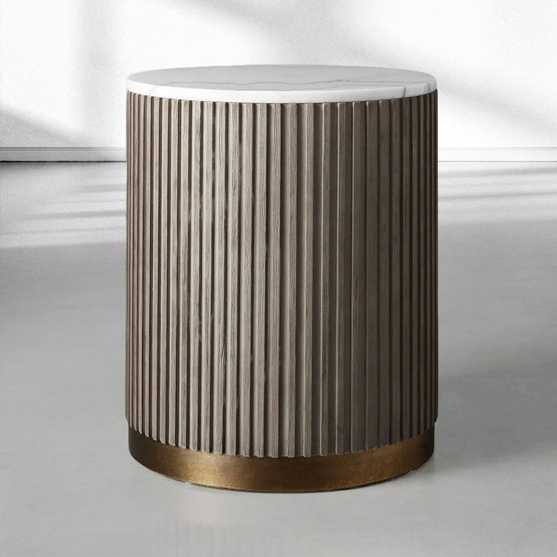 Finnegan End Table 18”D