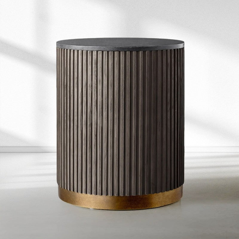 Finnegan End Table 18”D