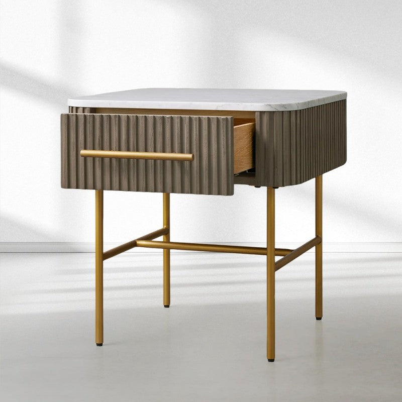 Finnegan End Table with Drawer 22“W