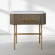 Finnegan End Table with Drawer 22“W
