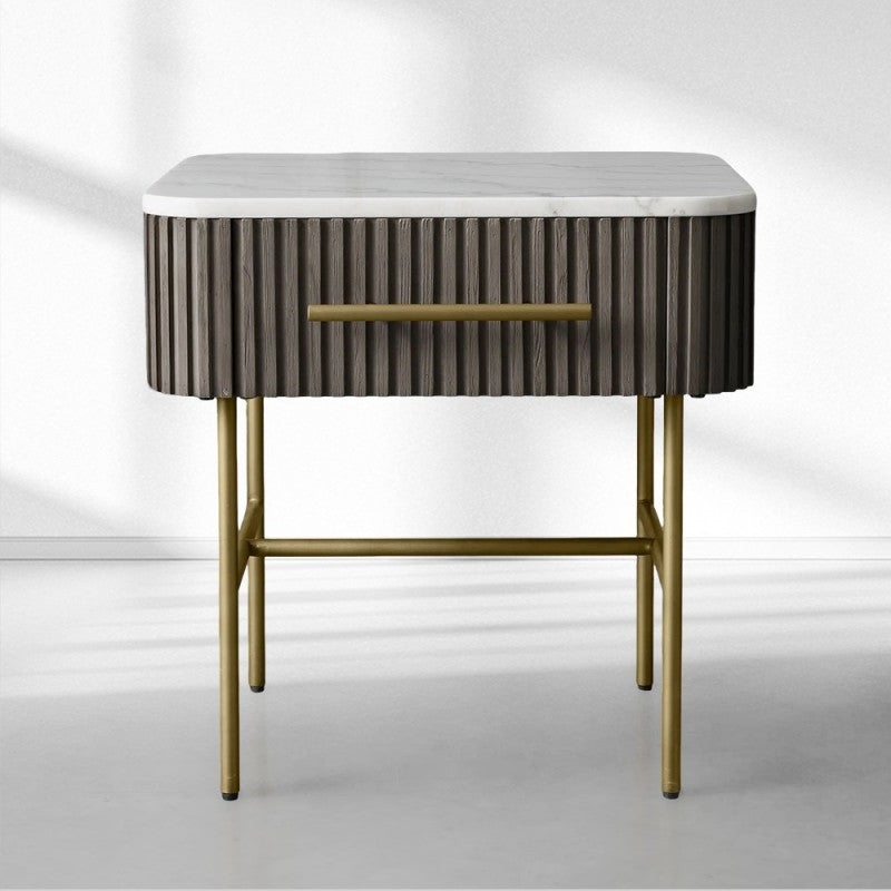 Finnegan End Table with Drawer 22“W