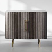 Finnegan Hall Chest 36“W