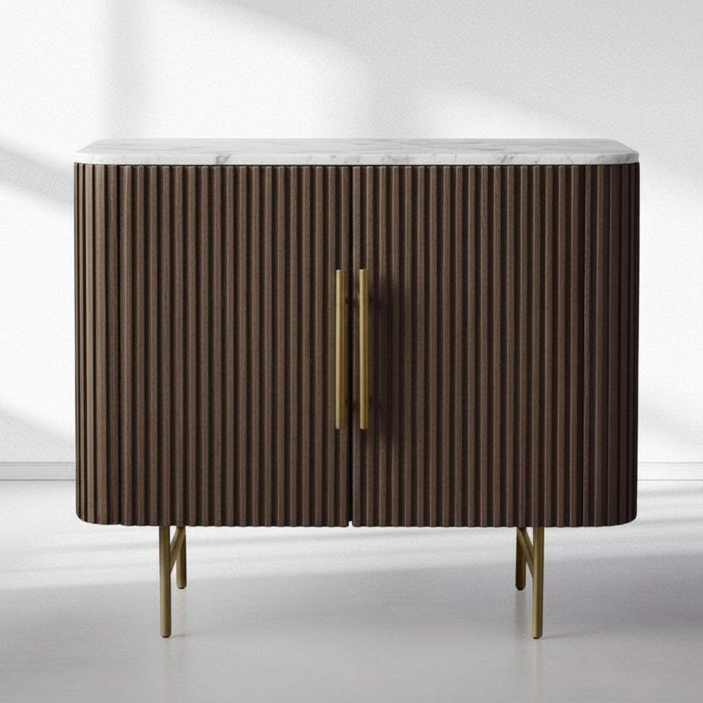 Finnegan Hall Chest 36“W