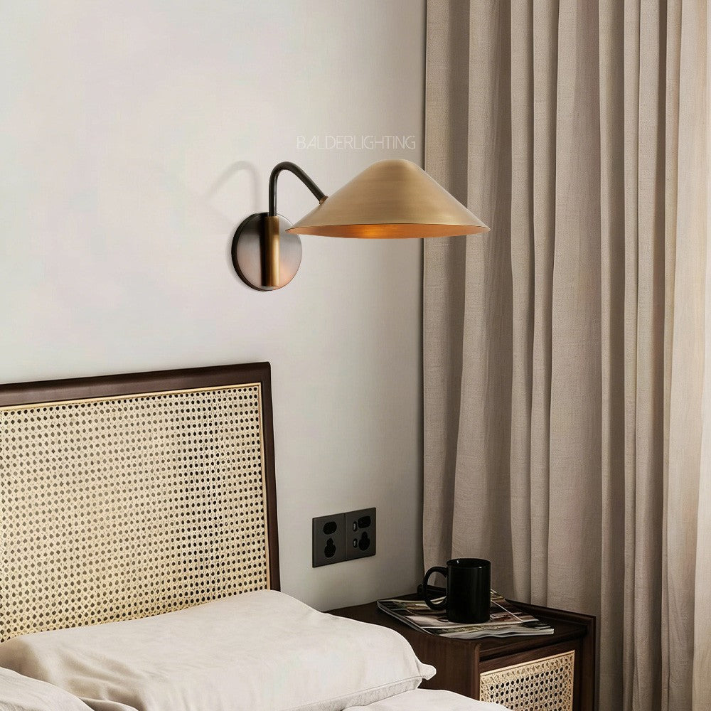 Sivlian Wall Sconce