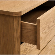 Luvoriel Closed Nightstand