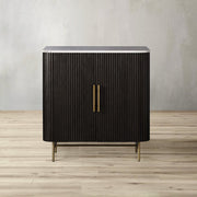Finnegan Bar Cabinet 40“W