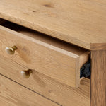 Luvoriel Desk
