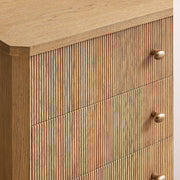 Luvoriel Reeded Drawer Dresser